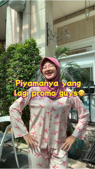 Piyama bahan adem rugi ga co sih😍#PromoNonStop #murahbanget #Cashback40Persen #SpillRacunShopee #GratisOngkirRP0 #ViralDiShopeeVideo #piyamamurah