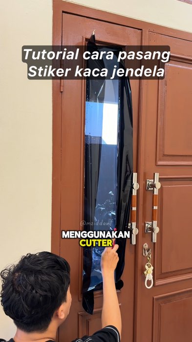 Cara pasang stiker kaca jendela #mziddanf #RacunShopee #GratisOngkirRP0 #ViralDiShopeeVideo