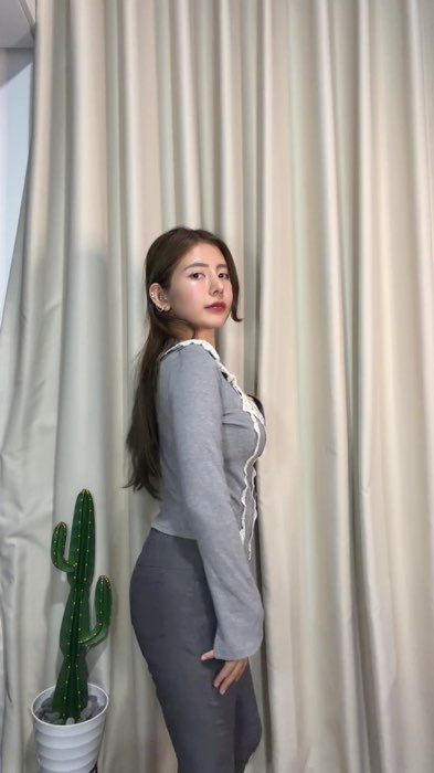 cakepp sih korean look gitu ya #OOTDFashionShopee