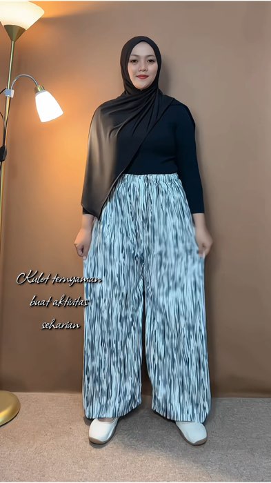 Bahan jatuh, adem, dan nggak gampang kusut. Definisi tampil cantik tanpa ribet #DiskonRacunShopee #GratisOngkirRPO #celanakulot #celanamurah #kulot