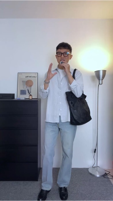 OUTFIT HARI INI #stripeshirt #denimpants #loosepants #celanajeans #kemeja #ShopeeFashionHaul #ShopeeLook #shopeevideo #ShopeeHaul #RacunShopee