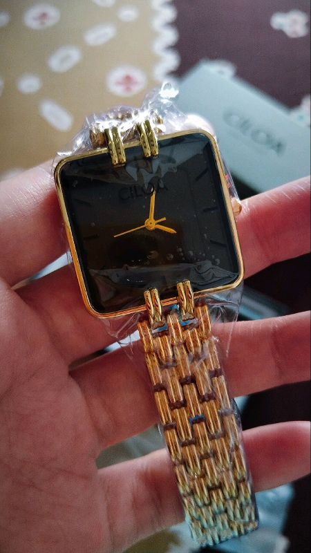 Jam Tangan Wanita Retro Mewah Anti Air #jamtangan #jamtanganwanita #jamtanganciloa #jamtanganretro #jamtanganantiair #jamtanganviral #fyp