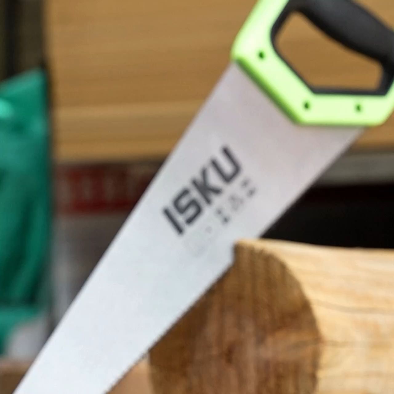 ISKU Gergaji Lipat Portable Super Tajam 18cm SK5 Anti Karat Folding Wood Hand Saw Portable Gergaji #gergaji #gergajikayu #isku  #iskutools #saw #kayu