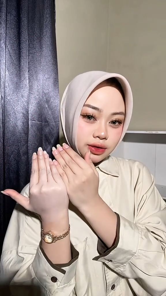 ASLI INI LOTION TONE UP LANGSUNG ! JAMIN GAK ABU ABU MALAH GLOWING BEST