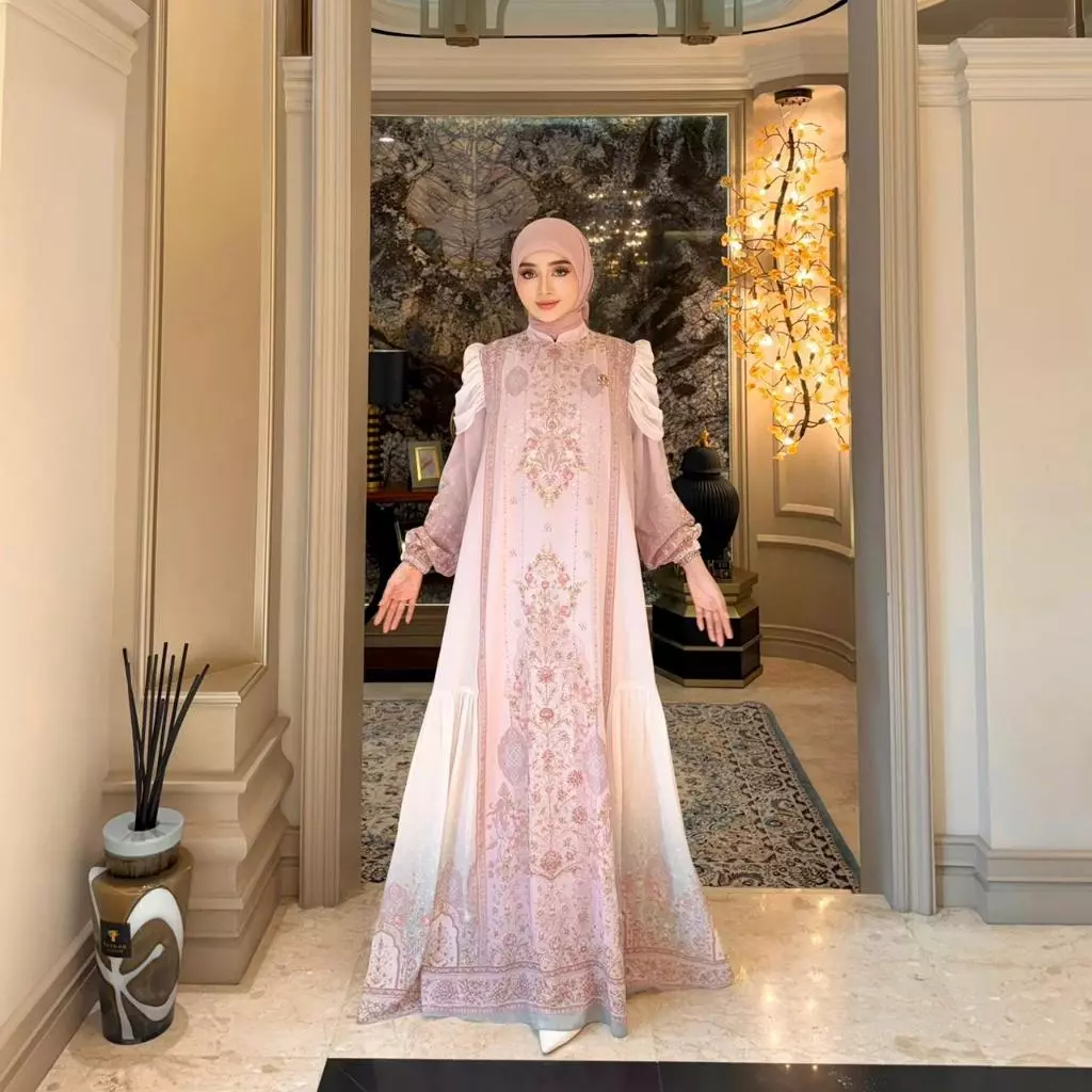 SHELLA SAUKIA Dress Barbie SSW-0641