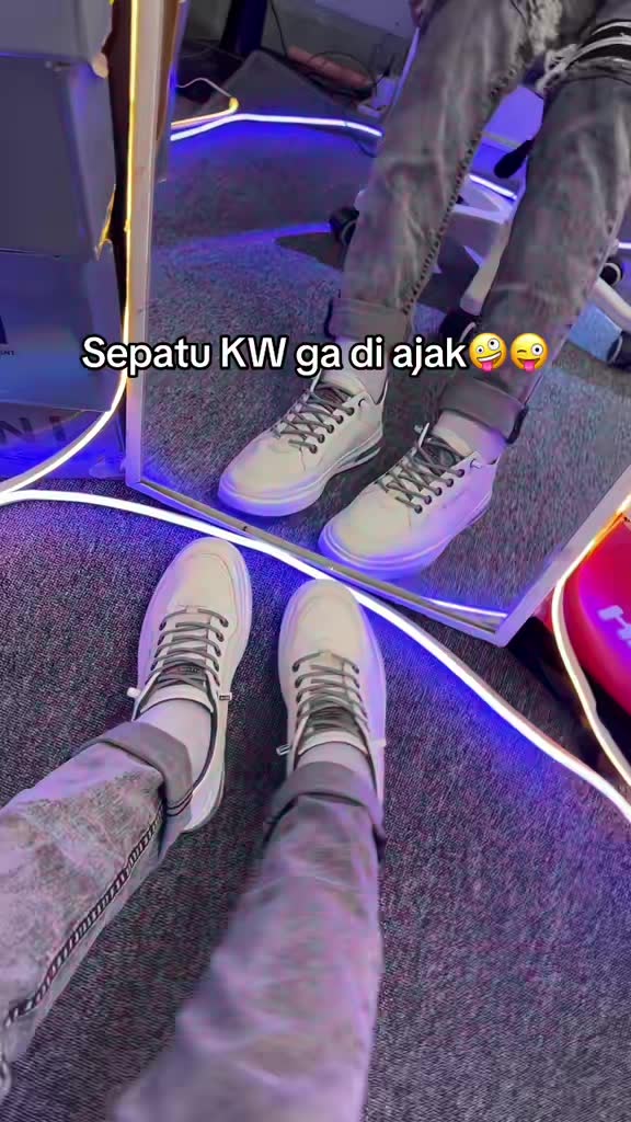 #rekomendasi #sepatu #sneakers #sepatulokal #sepatumurah