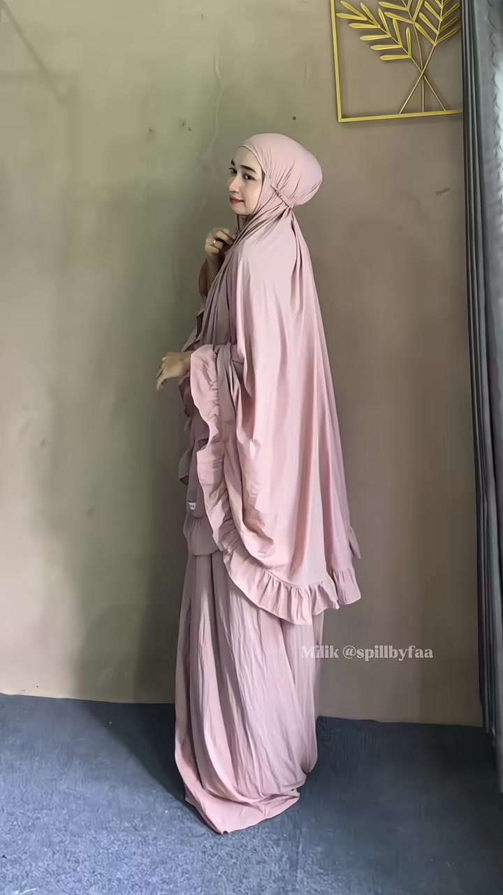Yang suka traveling pasti suka bgt nemu mukena ini ? gampang dibawa kemana2 ? #mukenatravel #mukenahcantik