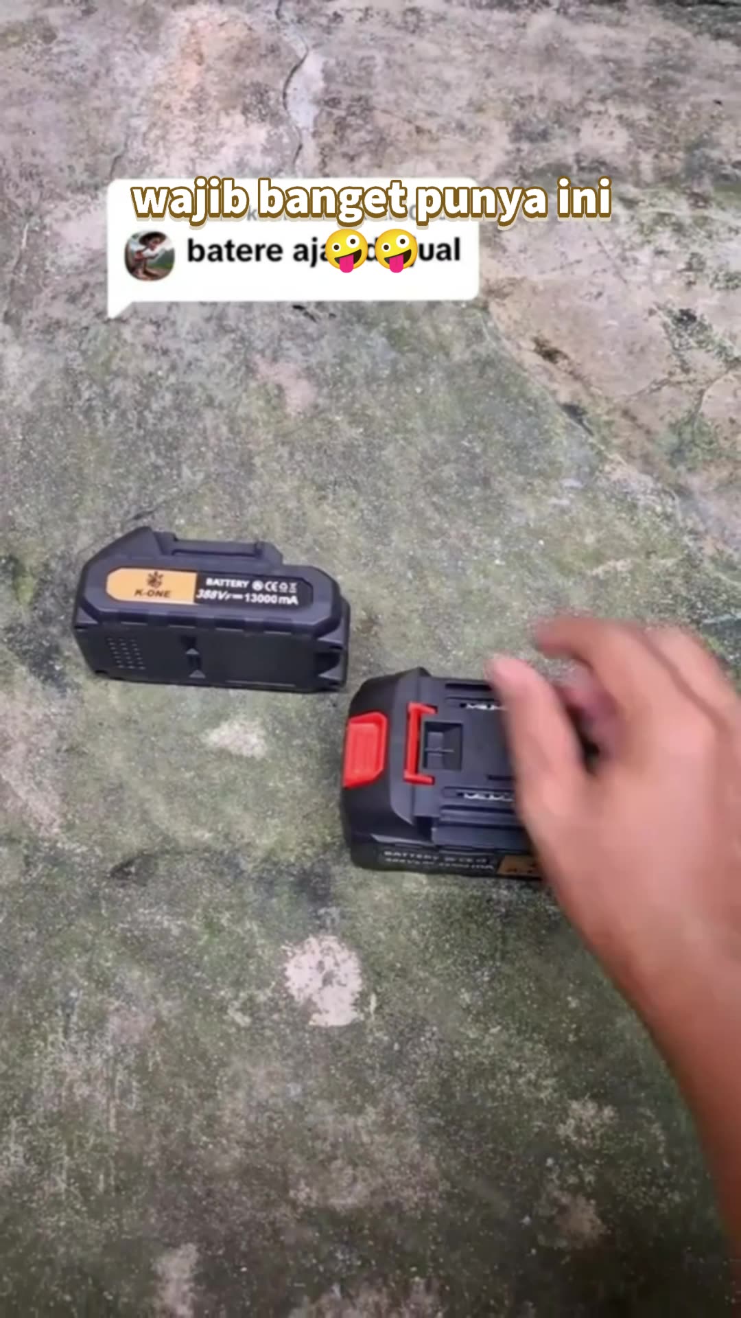 baterai untuk cuci motor dan sepeda #bateraiajaib #bateraipengisi #bateraicas #bateraiajaibmurah #RacunShopee #shopeevideo #fyp #viral #trending